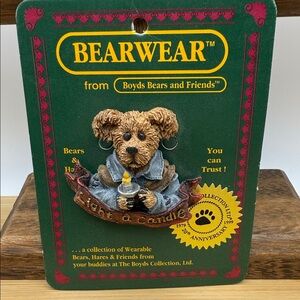 Boyd’s Bear Bearwear Chandler Bear Light a Candle Brooch Pin # 26025